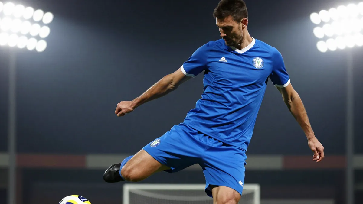 Malmo FF: Malmö FF:s tidigare back Anel Ahmedhodzic kan vara på väg till Southampton