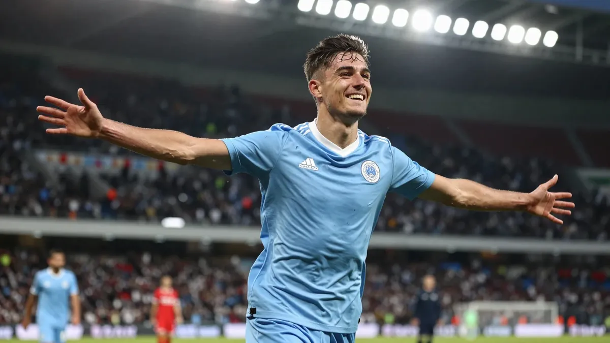 Diego García Campos avgjorde med ett sent mål i första halvlek när Malmö FF tog tre viktiga poäng mot serieledande Sirius...
