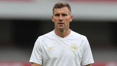 Malmo FF: Malmö FF har släppt sin nya tredje tröja "Sugared Almond" - en off-vit bas med djup marinblå detaljer